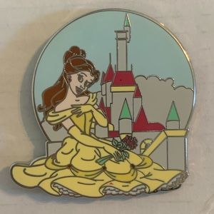 Disney Beauty and the Beast/Belle pin